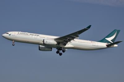 Photo of aircraft B-HLD operated by Cathay Pacific Airways