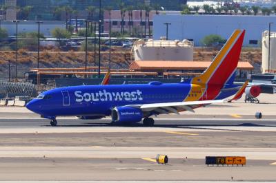 Photo of aircraft N7725A operated by Southwest Airlines