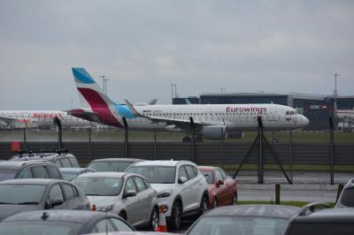 Image of aircraft registration D-AEWJ - A A320-214(WL) operated by Eurowings