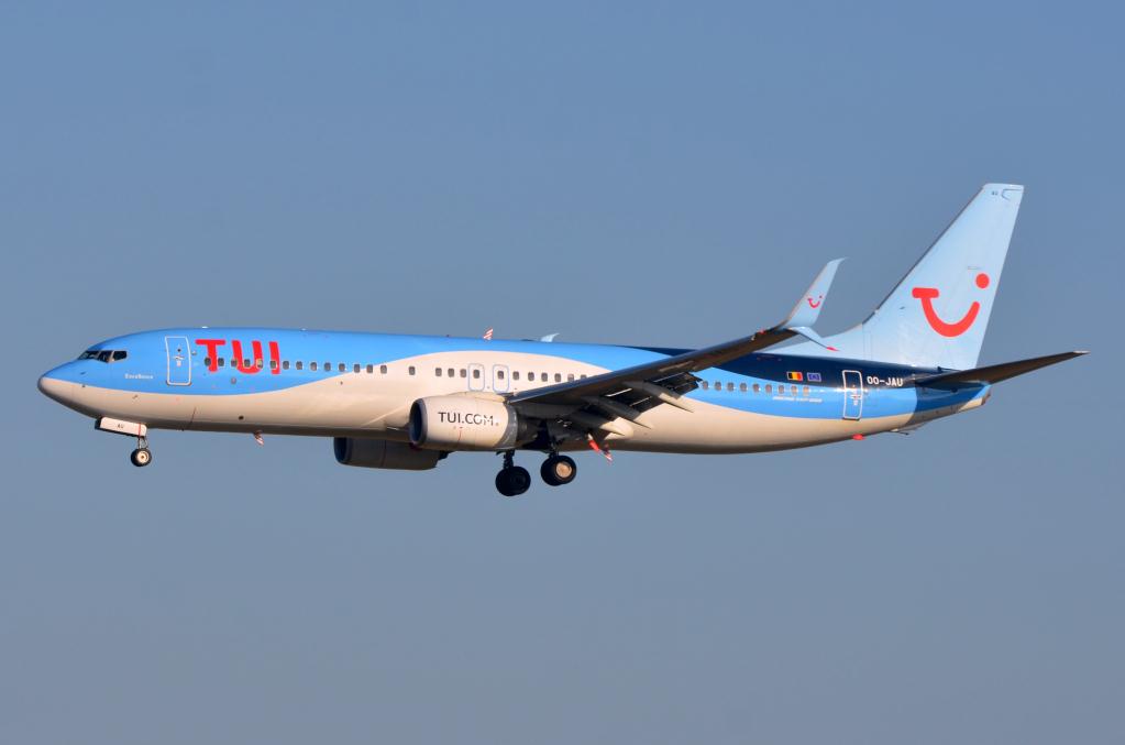 Photo of aircraft OO-JAU operated by TUI Airlines Belgium