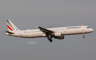 Photo of aircraft F-GTAX operated by Air France