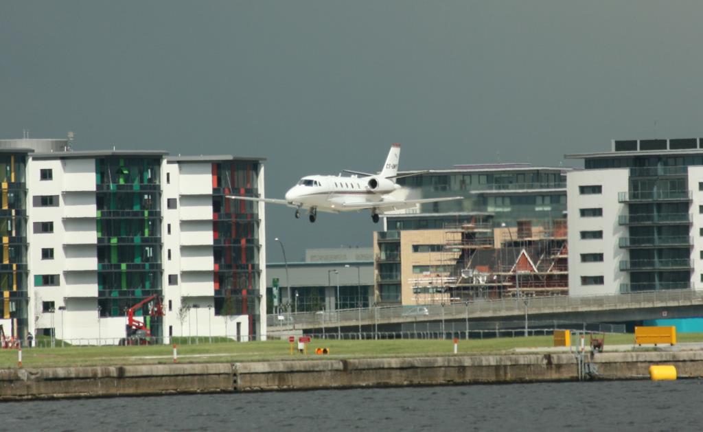 Photo of aircraft CS-DNY operated by Netjets Europe