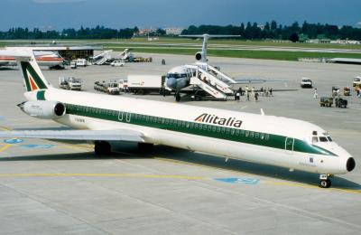 Photo of aircraft I-DAWM operated by Alitalia