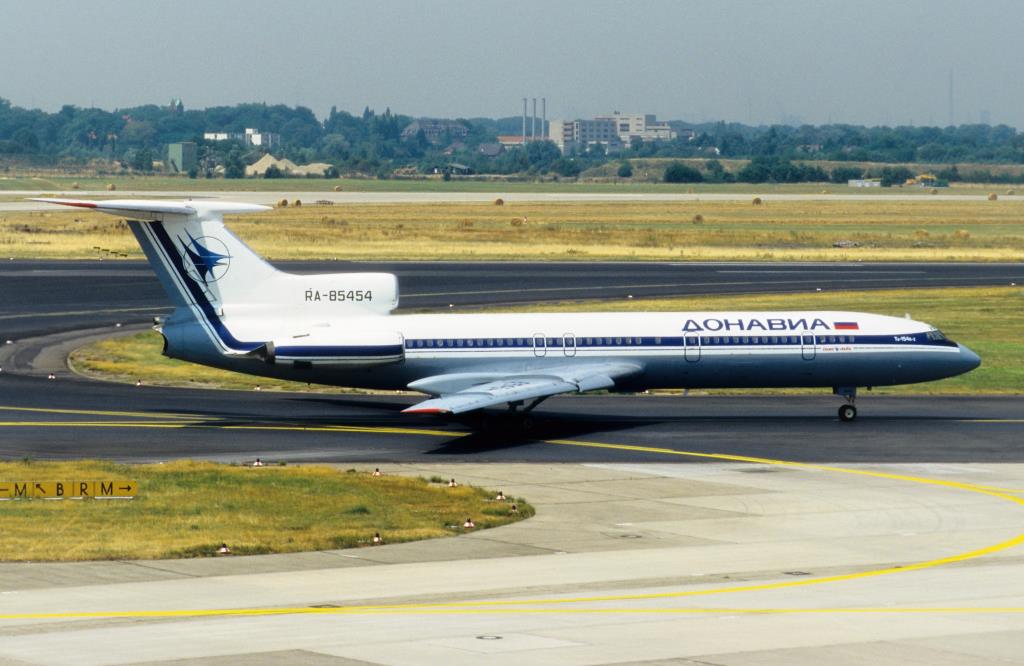 Photo of aircraft RA-85454 operated by Donavia