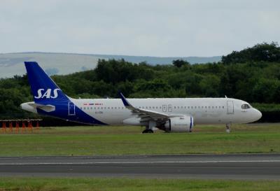 Photo of aircraft EI-SIU operated by SAS Scandinavian Airlines Connect