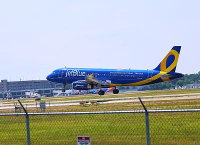 Photo of aircraft N775JB operated by JetBlue Airways