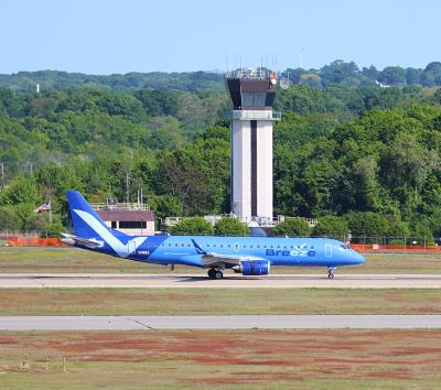 Photo of aircraft N115BZ operated by Breeze Airways