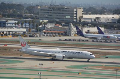 Photo of aircraft JA863J operated by Japan Airlines