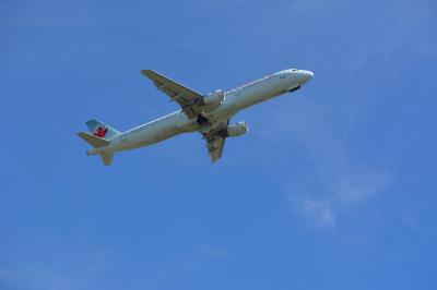 Photo of aircraft C-GJWN operated by Air Canada