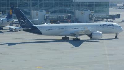 Photo of aircraft D-AIXJ operated by Lufthansa