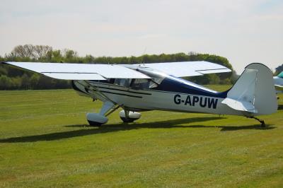 Photo of aircraft G-APUW operated by Eric Stuart Elvin Hibbard