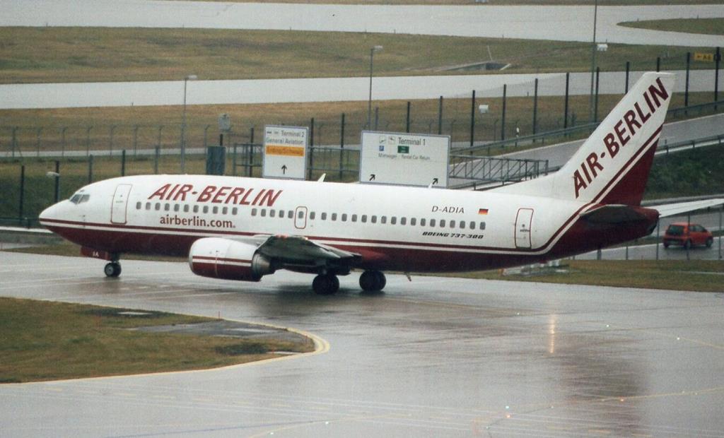 Photo of aircraft D-ADIA operated by Air Berlin