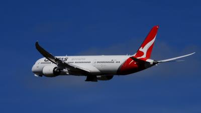 Image of aircraft registration VH-ZNC - A 787-9 Dreamliner operated by Qantas