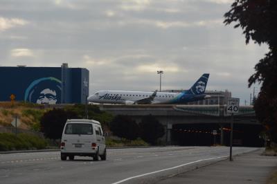 Photo of aircraft N178SY operated by Alaska Airlines