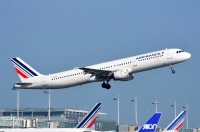 Image of aircraft registration F-GTAZ - A A321-212 operated by Air France