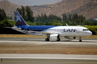 Photo of aircraft CC-BFS operated by LAN Airlines
