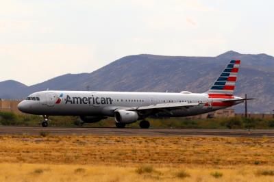 Photo of aircraft N167US operated by American Airlines