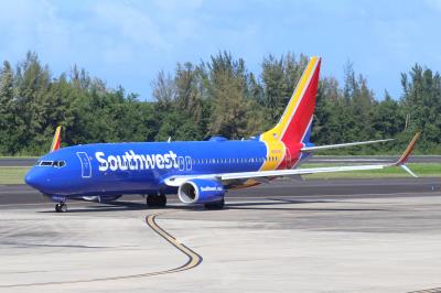 Photo of aircraft N8303R operated by Southwest Airlines