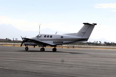 Photo of aircraft N300DM operated by Las Montanas Aviation LLC