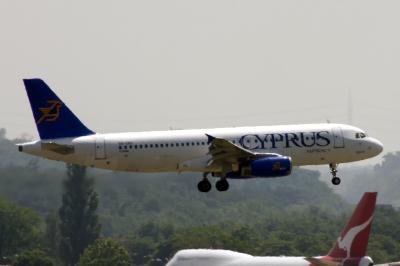 Image of aircraft registration 5B-DBD - A A320-231 operated by Cyprus Airways