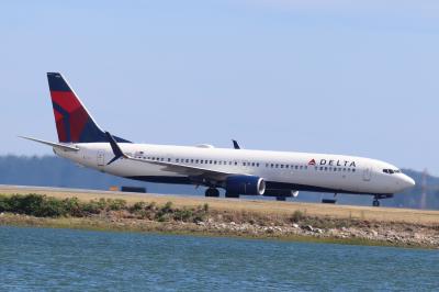Photo of aircraft N920DU operated by Delta Air Lines