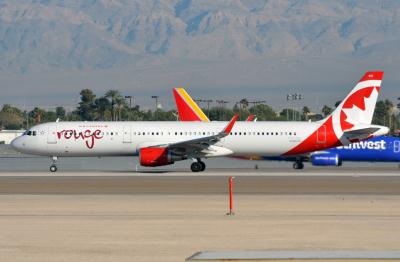 Photo of aircraft C-FJQL operated by Air Canada Rouge