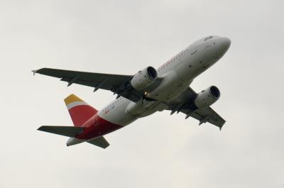 Photo of aircraft EC-JXV operated by Iberia