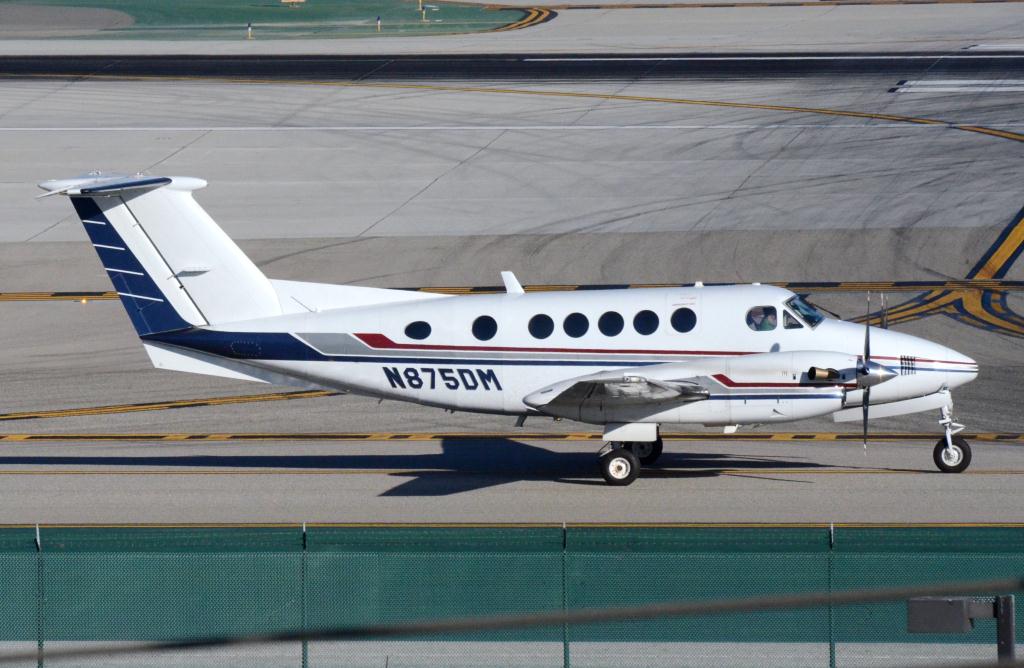 Photo of aircraft N875DM operated by Adcap LLC