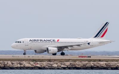 Photo of aircraft F-HBNE operated by Air France