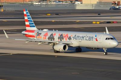 Photo of aircraft N162AA operated by American Airlines