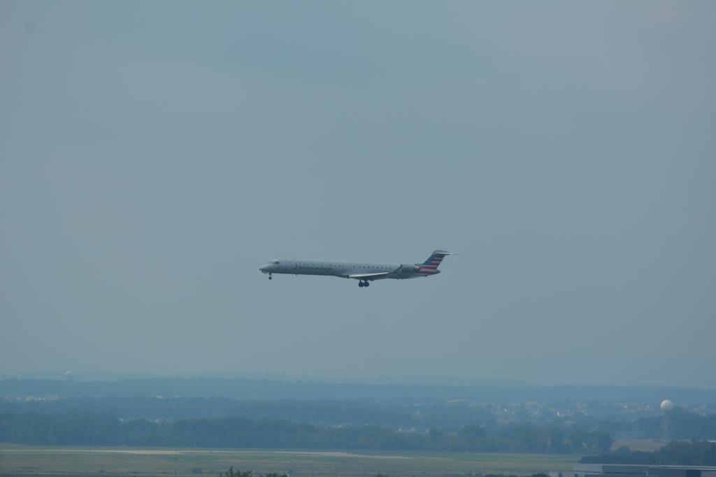 Photo of aircraft N566NN operated by American Eagle