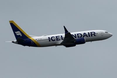 Photo of aircraft TF-ICG operated by Icelandair