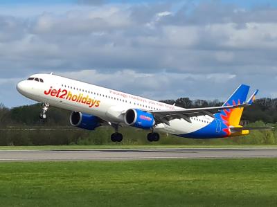 Photo of aircraft G-SUNE operated by Jet2