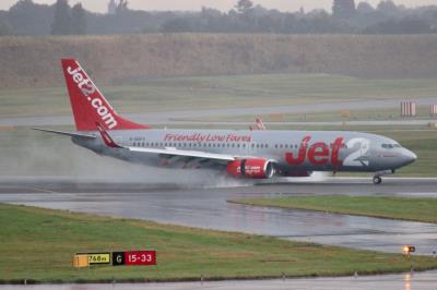 Image of aircraft registration G-GDFV - A 737-85F(WL) operated by Jet2