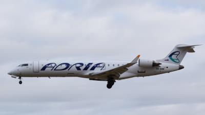 Image of aircraft registration S5-AAW - A CRJ-701 operated by Adria Airways