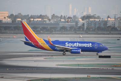 Photo of aircraft N250WN operated by Southwest Airlines