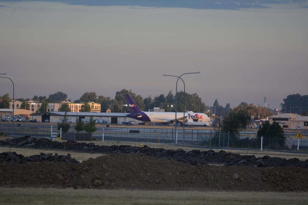 Photo of aircraft N130FE operated by Federal Express (FedEx)