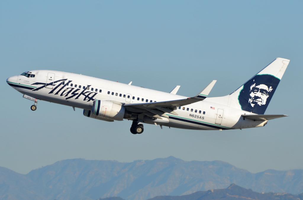 Photo of aircraft N625AS operated by Alaska Airlines
