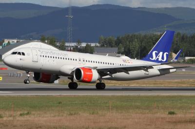 Image of aircraft registration LN-RGL - A A320-251N(WL) operated by SAS Scandinavian Airlines
