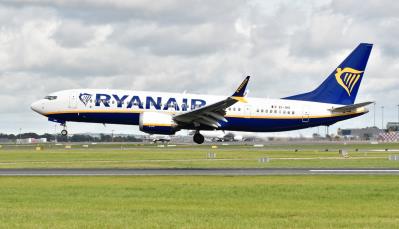 Photo of aircraft EI-IHS operated by Ryanair