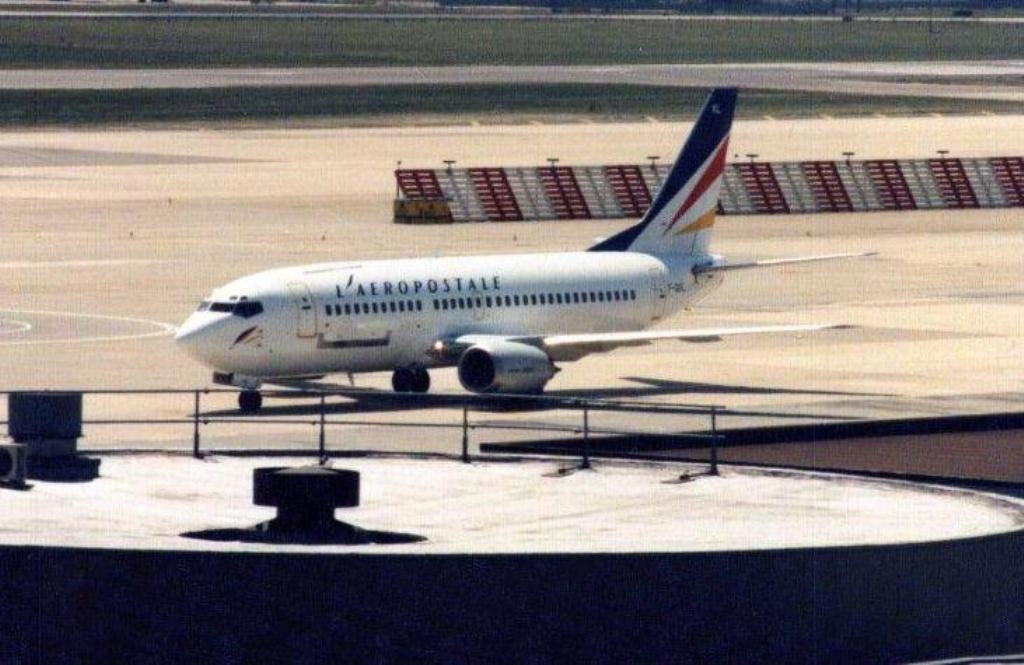 Photo of aircraft F-GIXL operated by L'Aeropostale