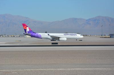 Photo of aircraft N375HA operated by Hawaiian Airlines
