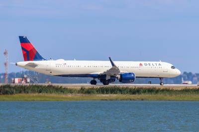 Photo of aircraft N501DA operated by Delta Air Lines