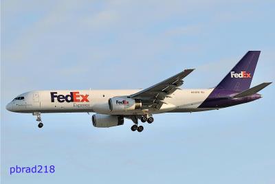 Image of aircraft registration N912FD - A 757-28A operated by Federal Express (FedEx)