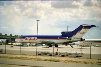 Photo of aircraft N112FE operated by Federal Express (FedEx)