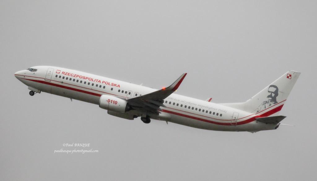 Photo of aircraft 0110 operated by Polish Air Force