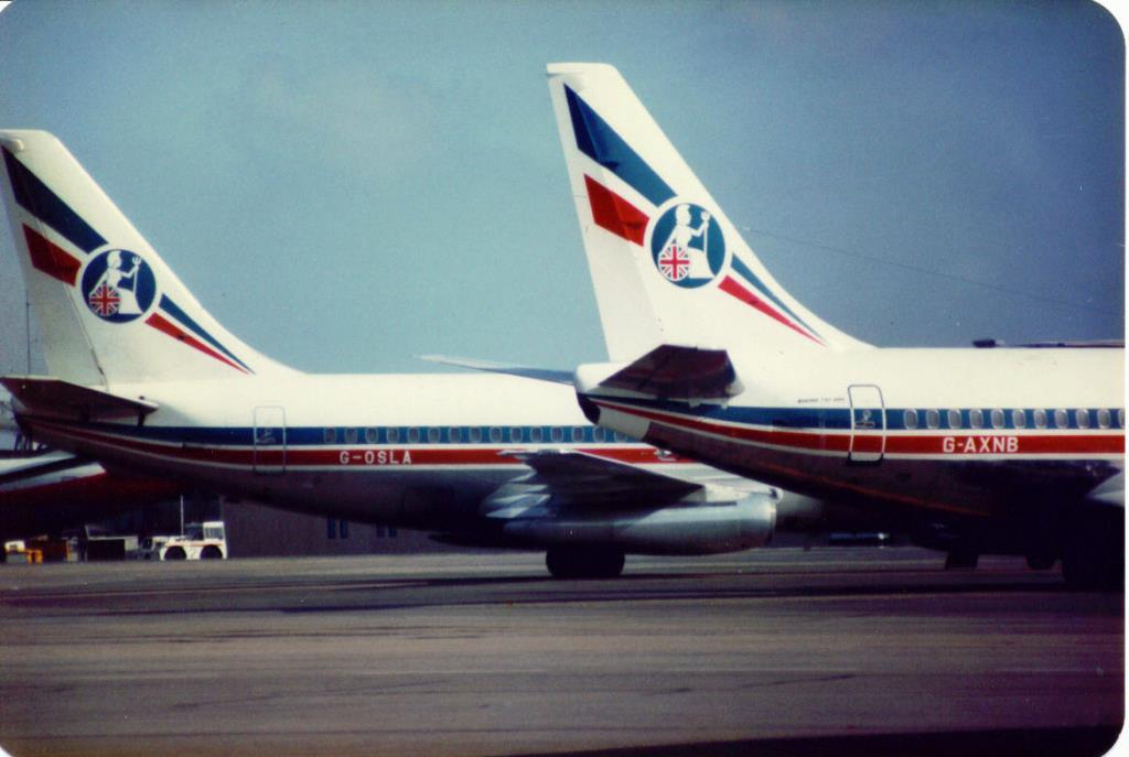 Photo of aircraft G-OSLA operated by Britannia Airways