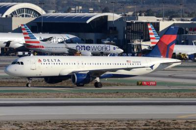 Photo of aircraft N365NW operated by Delta Air Lines