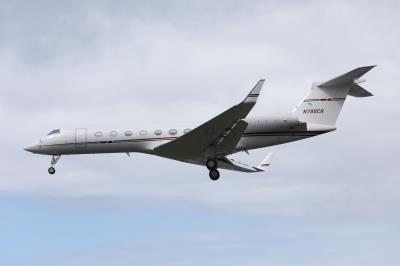 Photo of aircraft N795CR operated by Bank of Utah Trustee