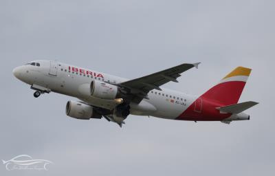 Photo of aircraft EC-JXJ operated by Iberia